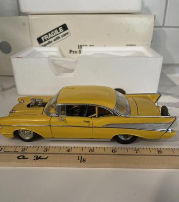 Danbury Mint 1957 Chevy Pro Street Hardtop Yellow Bel Air Diecast 1:24 Drag Car