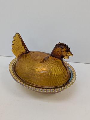 Vintage Amber Indiana Glass Covered Chicken Hen On Nest