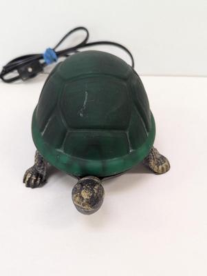 Vintage Turtle Green Glass Shell Table Lamp