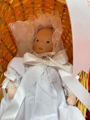 Vintage Franklin Mint Baby Bliss Doll