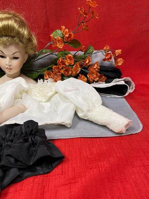 Dollies Galore Doll Kit- Porcelain