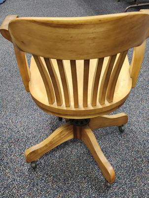 Blonde Oak Swivel Office Chair