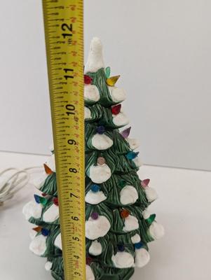 Holland Mold Ceramic Light-Up Christmas Tree