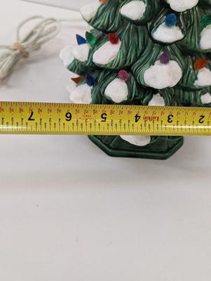 Holland Mold Ceramic Light-Up Christmas Tree