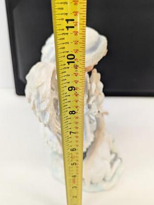 Resin Wild Wings Statue