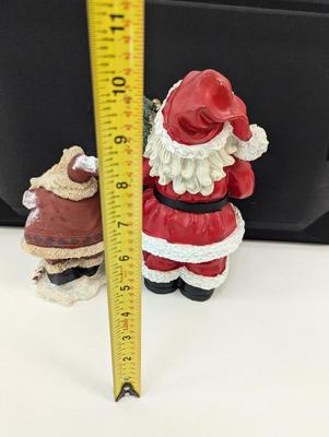 Resin Santa Figures