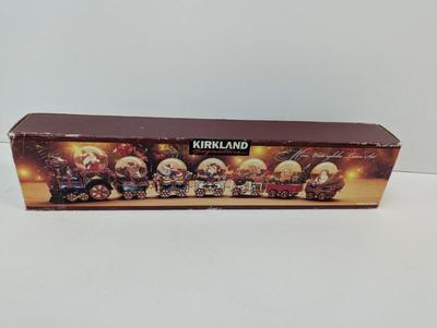 Kirkland Mini Water Globe Train Set