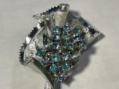 Vintage Signed by CORO Blue Rhinestone Flower Brooch/Pin 3" Tall in VG Preowned Condition.
