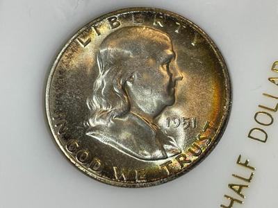 1951-S CHOICE BU CONDITION/TONED RIMS FRANKLIN SILVER HALF DOLLAR IN A CAPITAL HOLDER AS PICTURED.