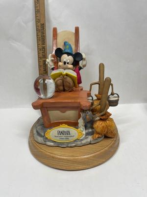 WALT DISNEY FANTASIA MICKEY w/BROOM SORCERER CRYSTAL BALL 1990 50th ANNIVERSARY SCHMID LE MUSIC BOX