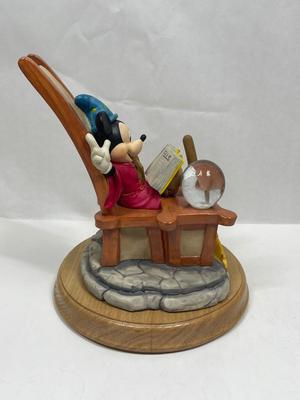 WALT DISNEY FANTASIA MICKEY w/BROOM SORCERER CRYSTAL BALL 1990 50th ANNIVERSARY SCHMID LE MUSIC BOX