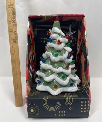 FAO Schwarz LED Vintage Ceramic Christmas Tree