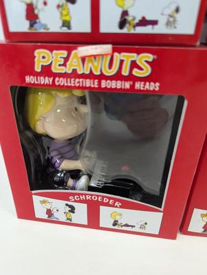 Peanuts Holiday Collectible Bobbin Heads Choice 2