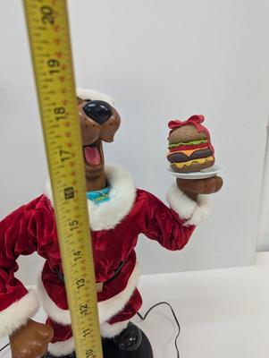 Jingle Bell Rockin' Scooby Animatronic