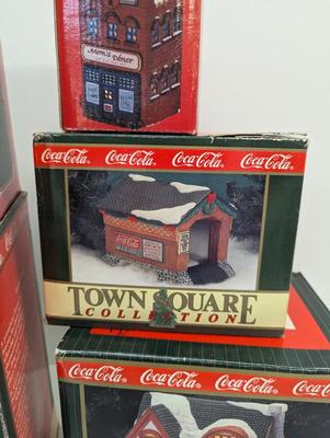 Coca-Cola Town Square Houses