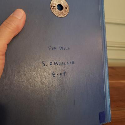 Sean O'Meallie’s ”For Will” Sculpture (D-KD)