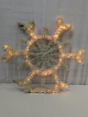 Illuminated Large Christmas Outdoor/Indoor Decor