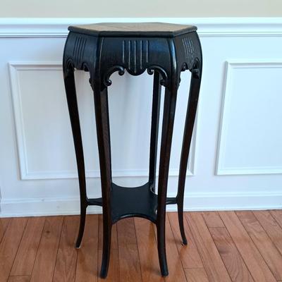 LOT 36: Antique Copper and Brass Samovar Lamp with Pedestal Table