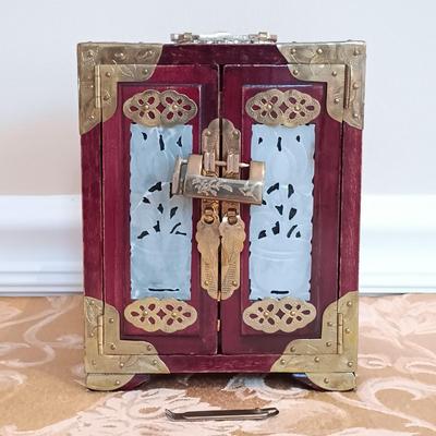 LOT 46: Signed Fukagawa Porcelain Plum Vase with Vintage Chinese Rosewood and Jadeite Accented Jewelry Box & Pimpernel Coasters