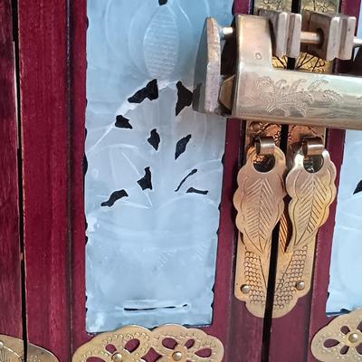 LOT 46: Signed Fukagawa Porcelain Plum Vase with Vintage Chinese Rosewood and Jadeite Accented Jewelry Box & Pimpernel Coasters