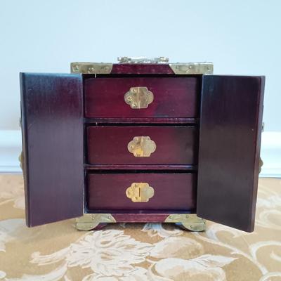 LOT 46: Signed Fukagawa Porcelain Plum Vase with Vintage Chinese Rosewood and Jadeite Accented Jewelry Box & Pimpernel Coasters