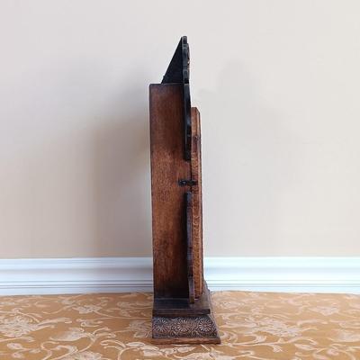 LOT 52: Antique Waterbury Clock Co. Gingerbread Kitchen Clock