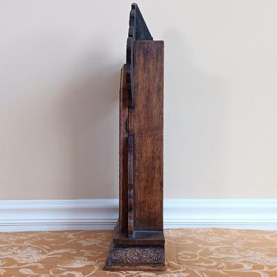 LOT 52: Antique Waterbury Clock Co. Gingerbread Kitchen Clock