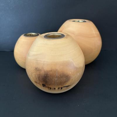 LOT 83: Warren Vienneau Burl Wood Vase & Spinning Aspen Studios Handcrafted Solid Wood Candle Holders