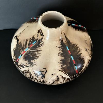 LOT 85: Acoma Pueblo Etched Horsehair Pottery Vase, Gary Yellow Corn 2007 & Navajo Horsehair Pottery Vase w/Turquoise Accents, Vail