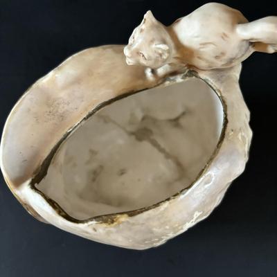 LOT 88: Raku Art Studio Pottery Flat Cat Figures, Raku Picture Frames, Cat Pottery Planters, Card/Picture Holder & Pottery Tray