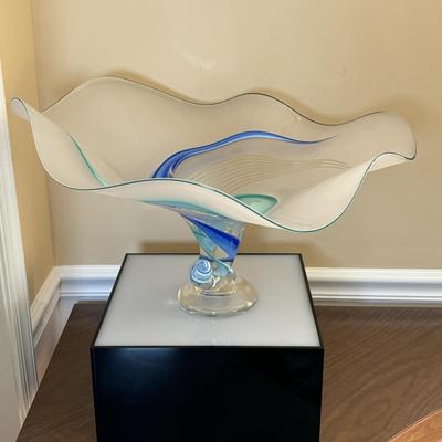 LOT 91: GORGEOUS 1997 Barry Entner Art Glass Sculpture Signed & Dated by Artist
