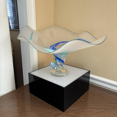 LOT 91: GORGEOUS 1997 Barry Entner Art Glass Sculpture Signed & Dated by Artist