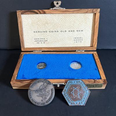 LOT 96: Genuine Coin Old/New Agrippa 1 Jerusalem & Israel Agora 1976, WWII German Warsaw Police Badge, Girls Orphanage Jerusalem Coin