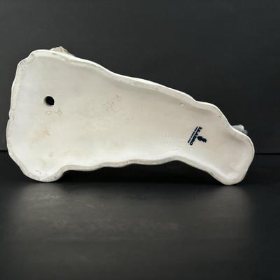 LOT 101: Lladro "Sheperd with Bird" Porcelain Figurine