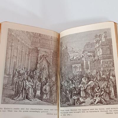 LOT 151: Vintage 1930 The Story of Ruth: Ze'ev Raban, 1952 The Bible in Pictures: 140 Illustrations by G. Dorè & More