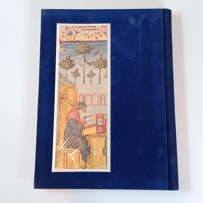 LOT 151: Vintage 1930 The Story of Ruth: Ze'ev Raban, 1952 The Bible in Pictures: 140 Illustrations by G. Dorè & More
