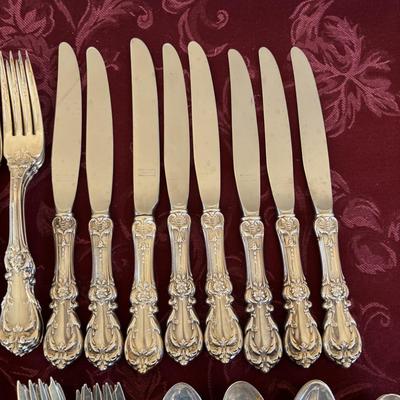 LOT 179: Vintage Reed and Barton Sterling "Burgundy" Flatware Set - TW 4269.89g