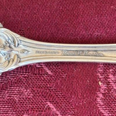 LOT 179: Vintage Reed and Barton Sterling "Burgundy" Flatware Set - TW 4269.89g