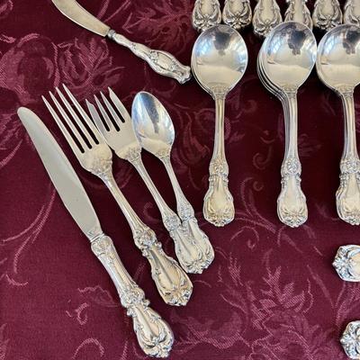 LOT 179: Vintage Reed and Barton Sterling "Burgundy" Flatware Set - TW 4269.89g