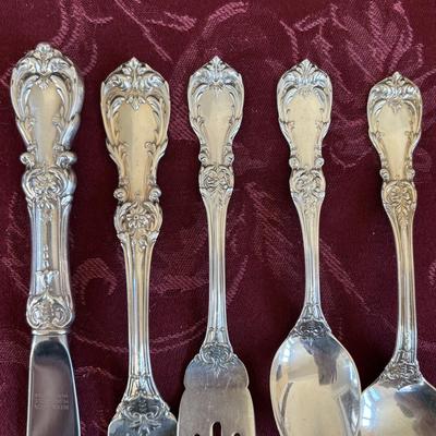 LOT 179: Vintage Reed and Barton Sterling "Burgundy" Flatware Set - TW 4269.89g