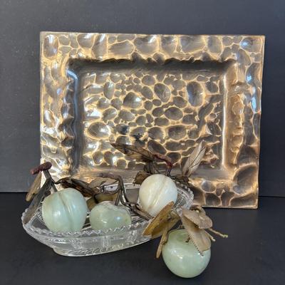 LOT 196: Vintage Green/Pale Green Jade Fruit w/Stone Leaves and MCM Pebble/Bubble Gold Glass Tray