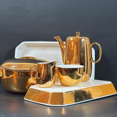 LOT 202 Royal Worcester Gold Lustre Coffee Pot, Creamer & Sugar, Fireproof Casserole Shape 23 Size 7 1/2 & Rectangular Baking Dishes