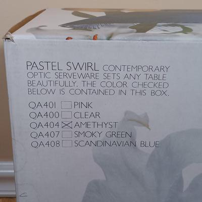 LOT 216: Mikasa Amethyst Centerpiece Bowl, Arcoroc Canterbury Crocus Mugs, Metropolitan Museum of Art Heart Plates & More