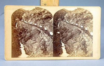 ANTIQUE STEREOVIEW - UTE PASS WAGON TRAIN