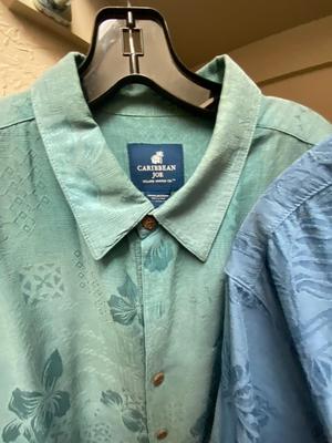 MEN’S BUTTON-DOWN SHIRTS AND SHORTS