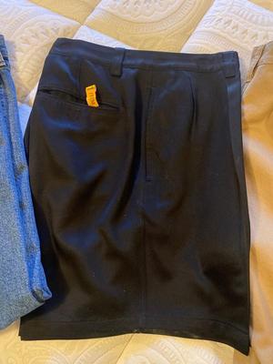 MEN’S TOMMY BAHAMA 100% SILK SHORTS, SLACKS AND LEVI JEANS 38-40 WAIST