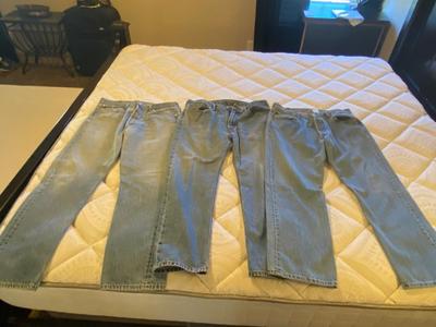MEN’S LEVI JEANS 501 & 505 38 WASTE 30-32 INSEAM