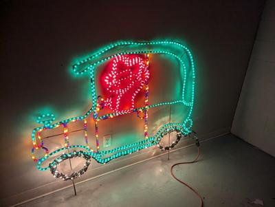 Festive Lights Vintage Car Lawn Decor
