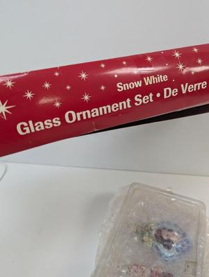 Disney Snow White & The 7 Dwarfs Glass Ornaments
