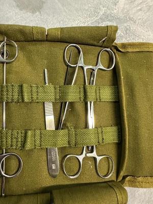 MILITARY ISSUED FIELD MEDICAL INSTRUMENTS